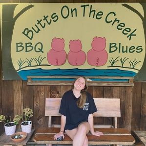 Meet your Posher, Marissa